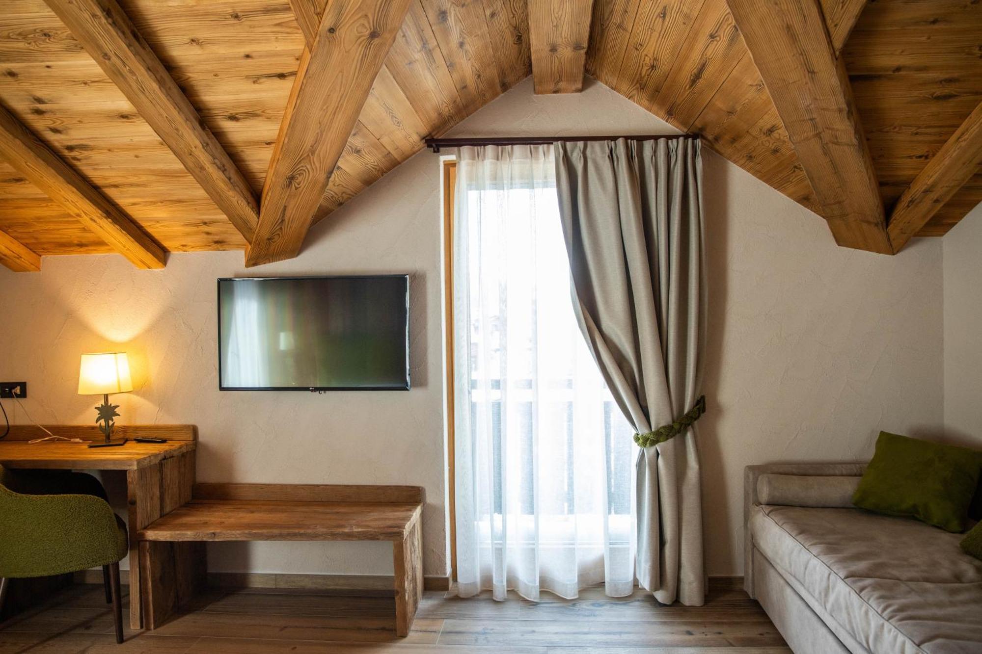 Hotel La Montanina Livigno Exterior photo