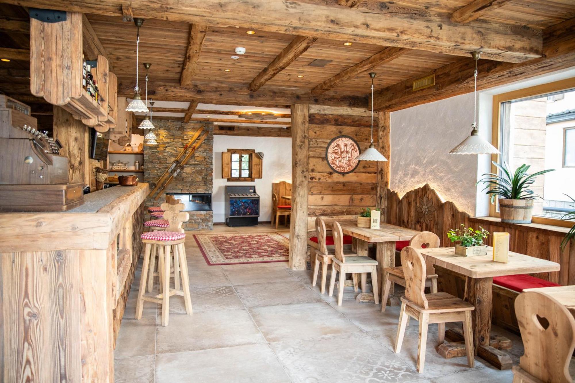 Hotel La Montanina Livigno Exterior photo