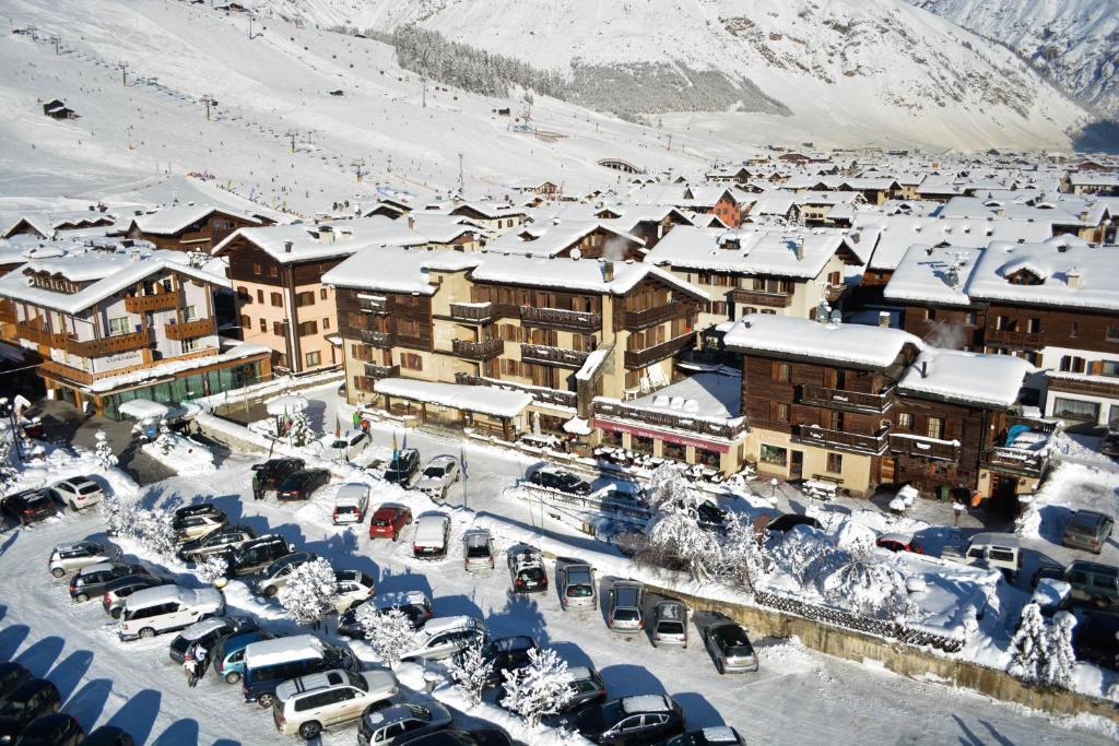 Hotel La Montanina Livigno Exterior photo